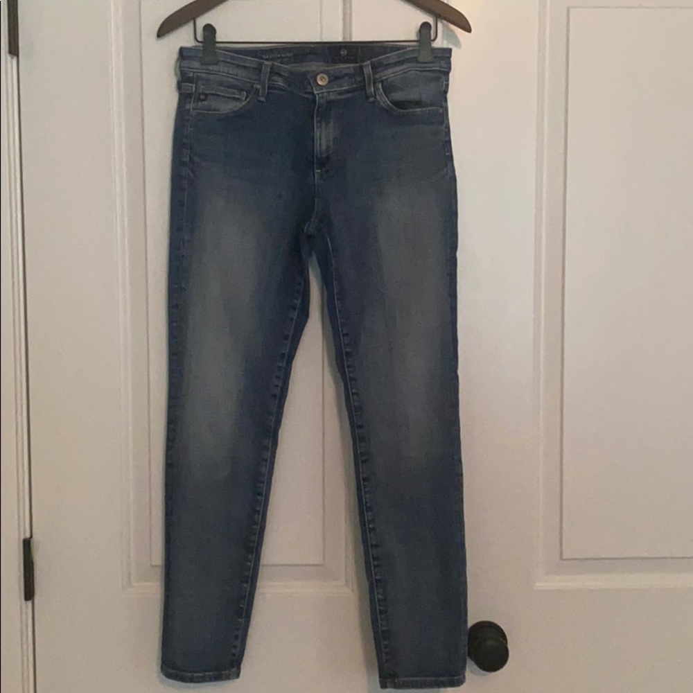 AG The Stevie Ankle size 28R jeans